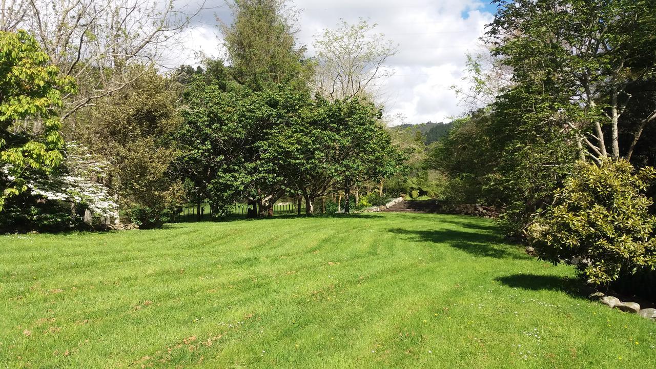 Hostal Idyllic Country Garden Manakau Exterior foto