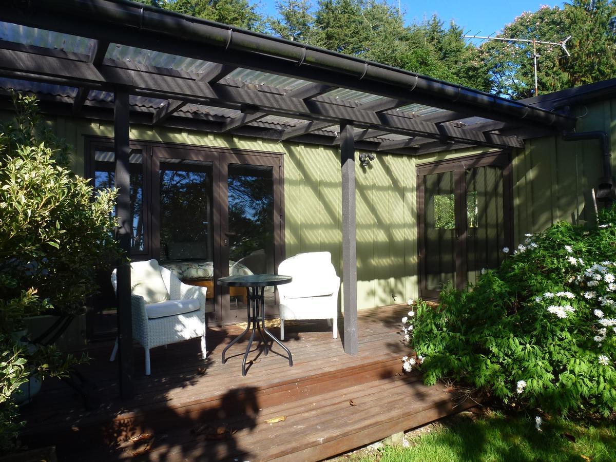 Hostal Idyllic Country Garden Manakau Exterior foto